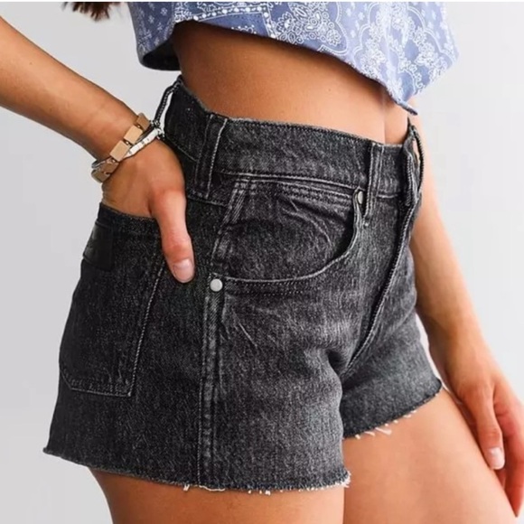 NWT Wrangler Festival High Waisted Cutoff Denim Shorts In Granite - Picture 5 of 11